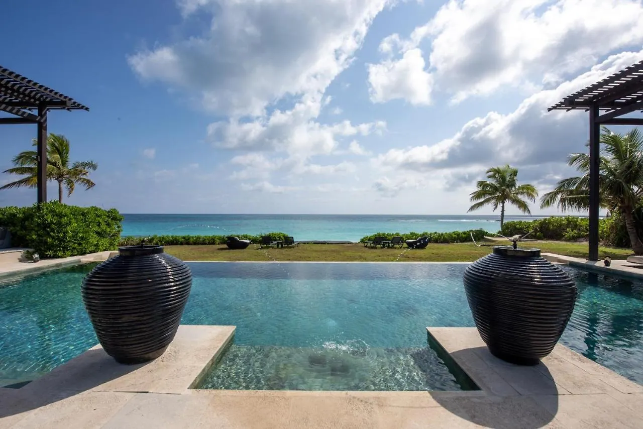 Ananda House Estate Villa Governor's Harbour Holiday home
